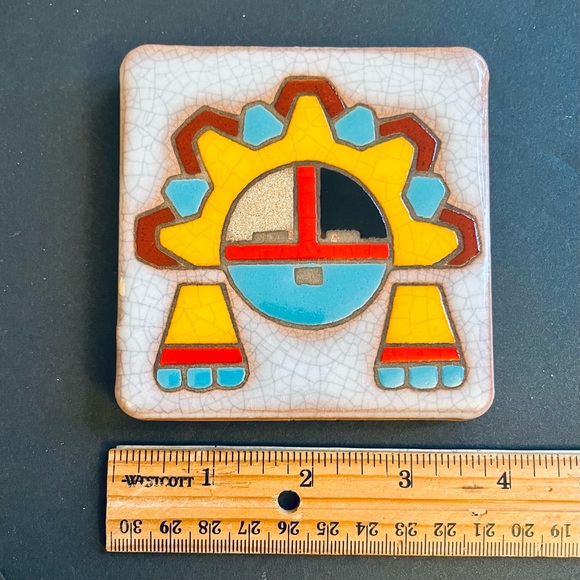 2 ARIUS Santa Fe Pottery Art Tiles 4” Southwest Hopi Native American Sun God Yei - Picture 12 of 13